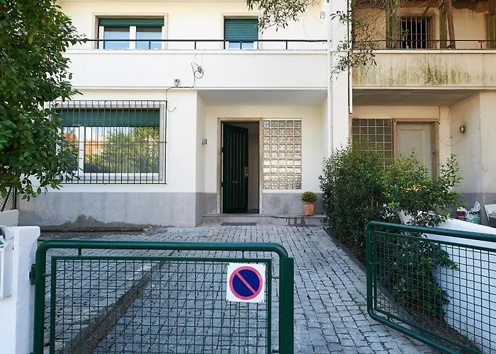 Casa Da Clementina - A Serene Garden * リスボン