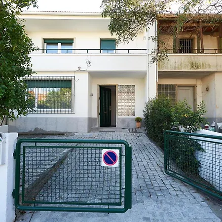 Casa Da Clementina - A Serene Garden * Lisbon