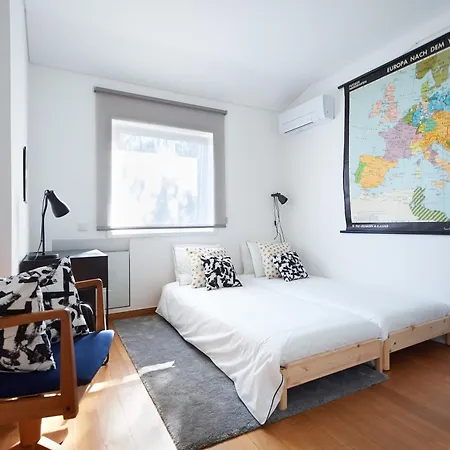 Casa Da Clementina - A Serene Garden 펜션 리스본