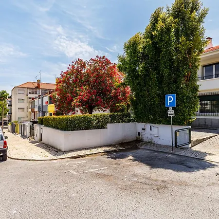 펜션 Casa Da Clementina - A Serene Garden 리스본