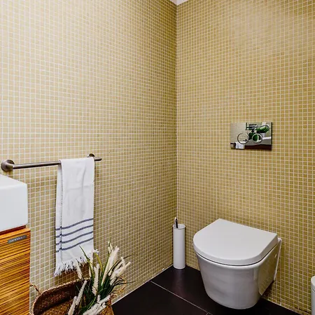 Casa Da Clementina - A Serene Garden 펜션 리스본